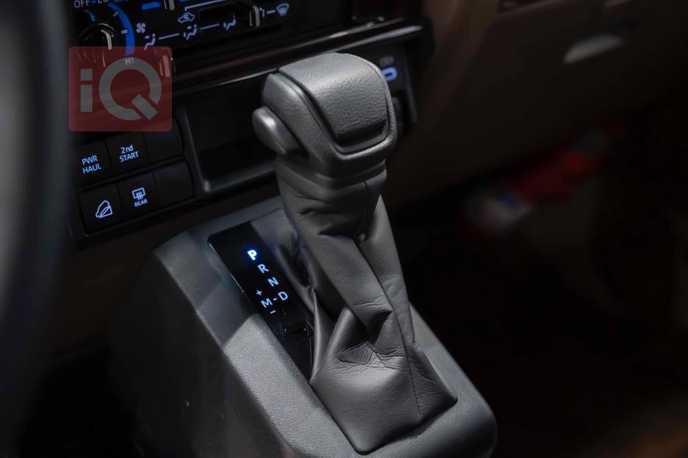 تويوتا لاند كروزر 70